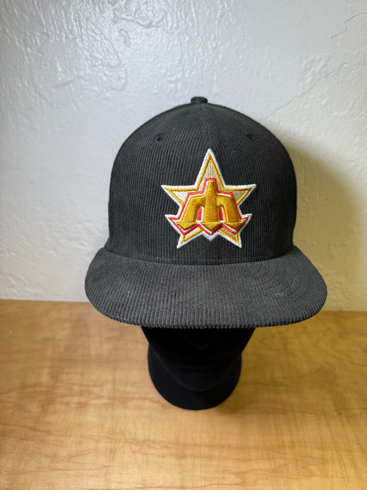 New Era x Capanova Seattle Mariners Corduroy Size 7