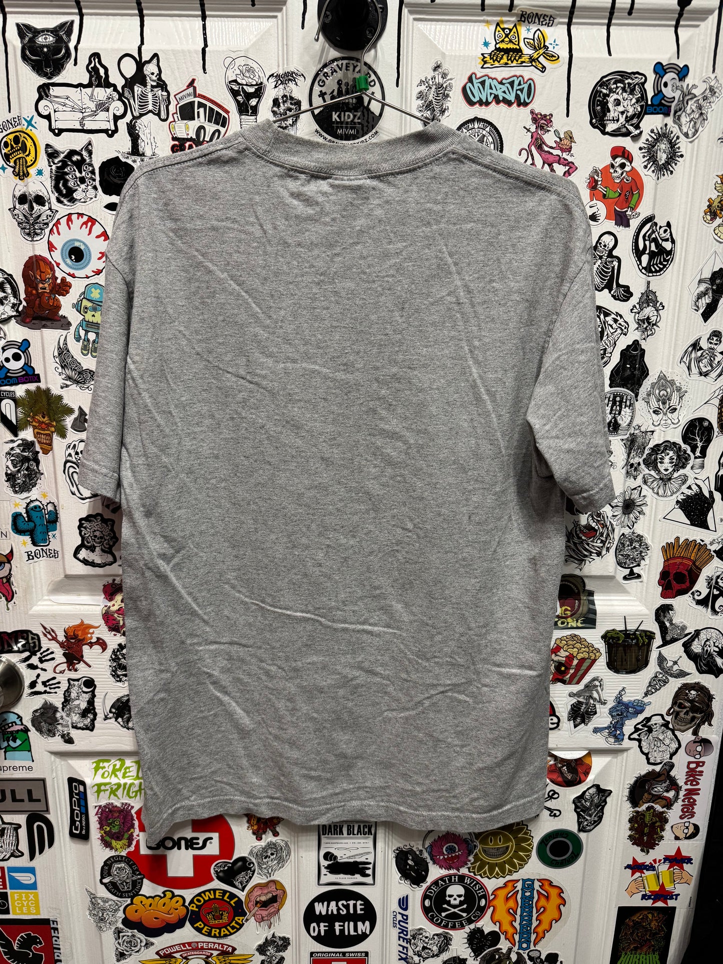 M&M’s Surrounded By Nuts Graphic Shirt Size XL